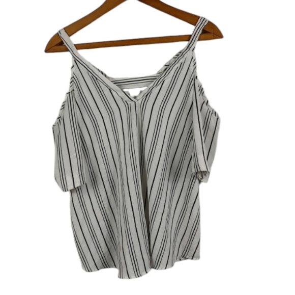 Sienna Sky Striped Cold Shoulder Top V-neck Short Sleeve Small - Picture 1 of 10